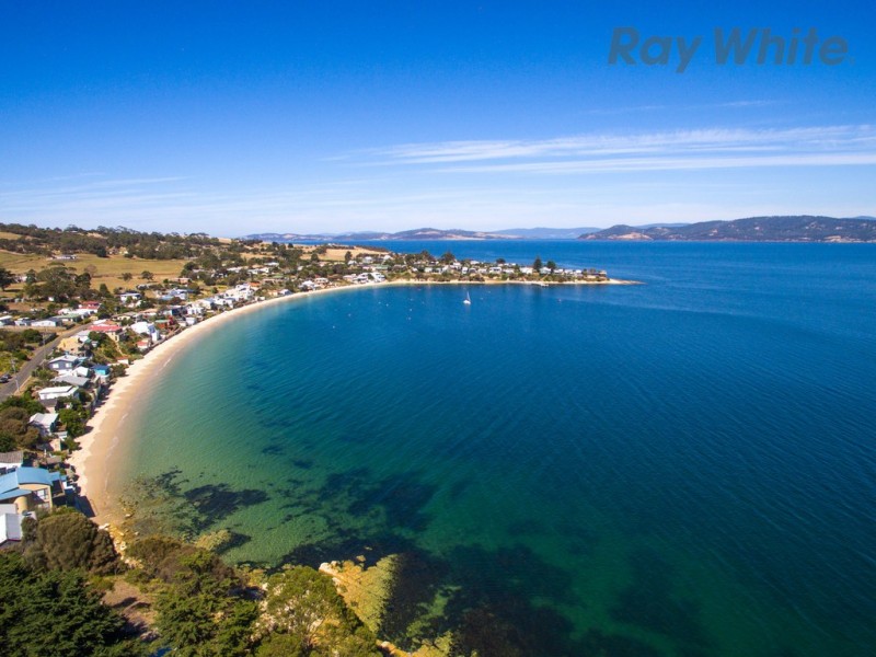 23 Bangor Road, Opossum Bay TAS 7023