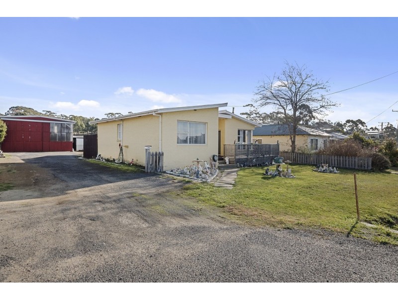 5 Tasman Highway, Swansea TAS 7190