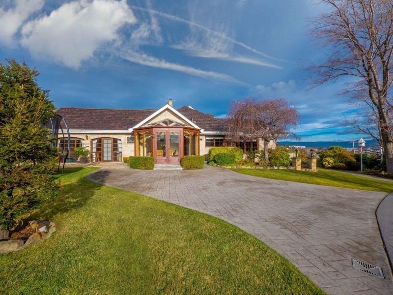 18-22 Kaoota Road, Rose Bay TAS 7015