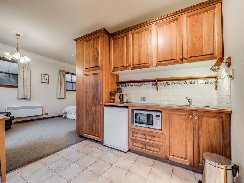 18-22 Kaoota Road, Rose Bay TAS 7015