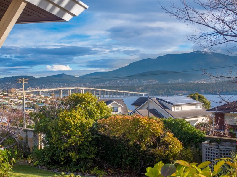 18-22 Kaoota Road, Rose Bay TAS 7015