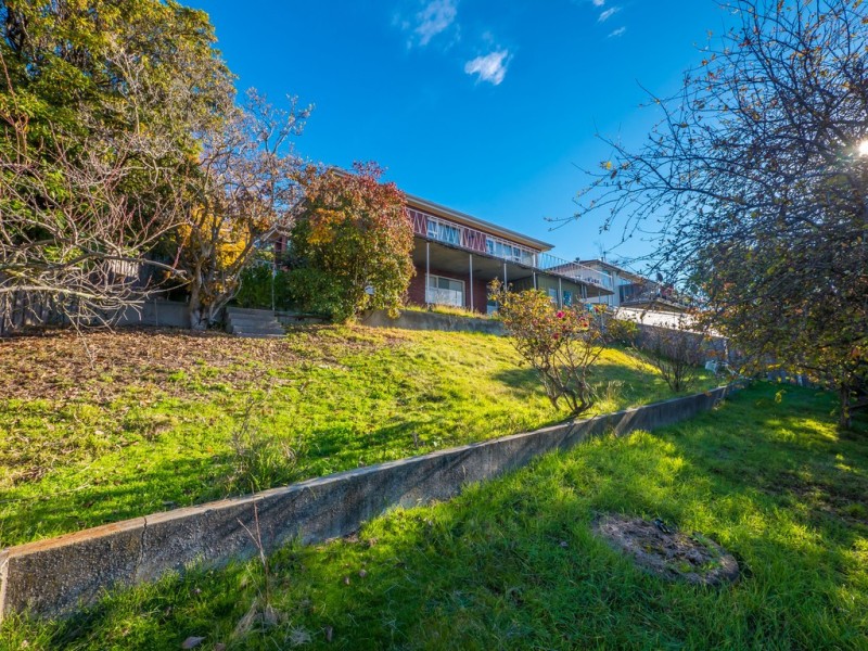 3 Portland Place, Sandy Bay TAS 7005
