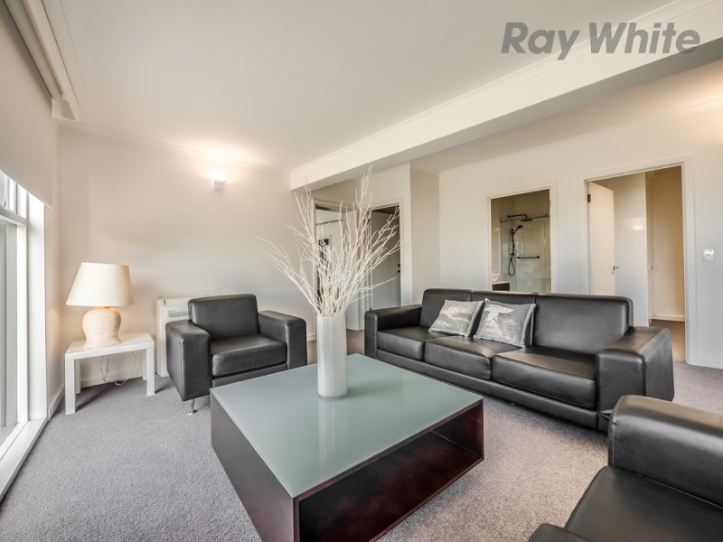 15 Heathcombe Crescent, Sandy Bay TAS 7005