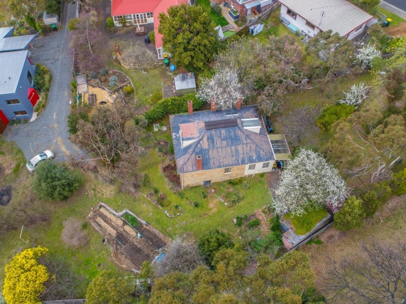 3 Hillside Cres, West Hobart TAS 7000