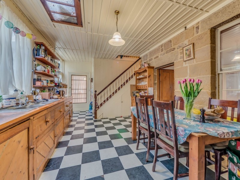 3 Hillside Cres, West Hobart TAS 7000