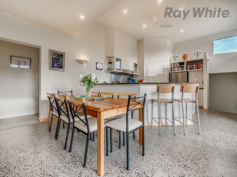 27 Weemala Court, Mount Nelson TAS 7007