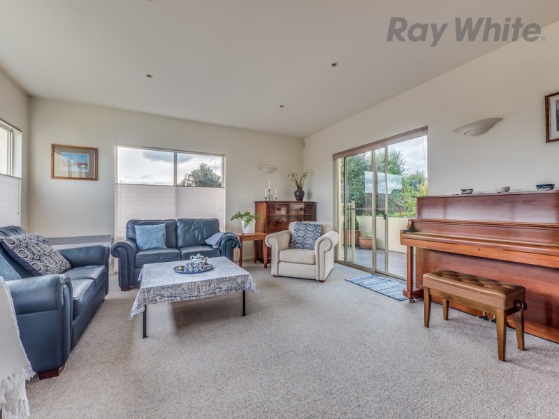 27 Weemala Court, Mount Nelson TAS 7007