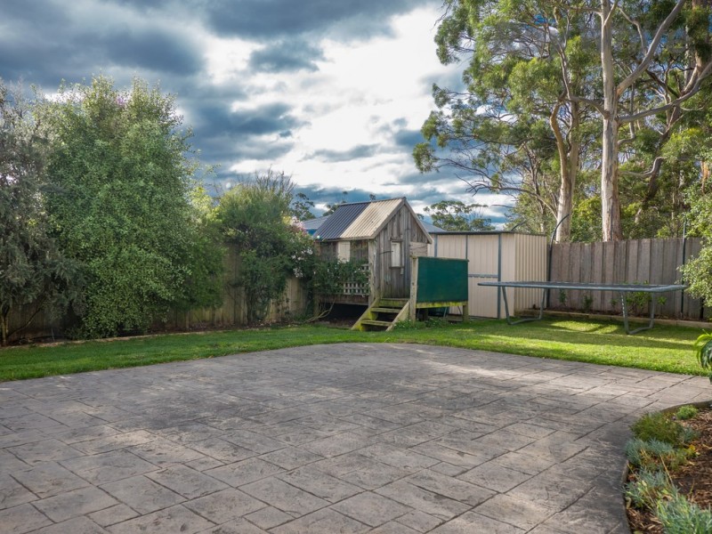 27 Weemala Court, Mount Nelson TAS 7007