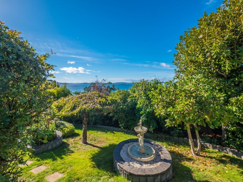 55 Kunama Drive, Kingston Beach TAS 7050