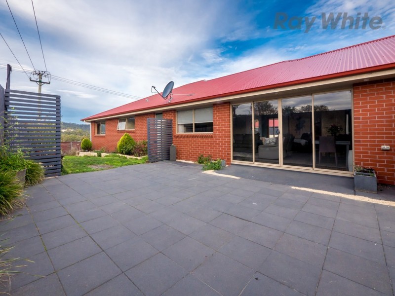 4 Glebe Hill Road, Howrah TAS 7018
