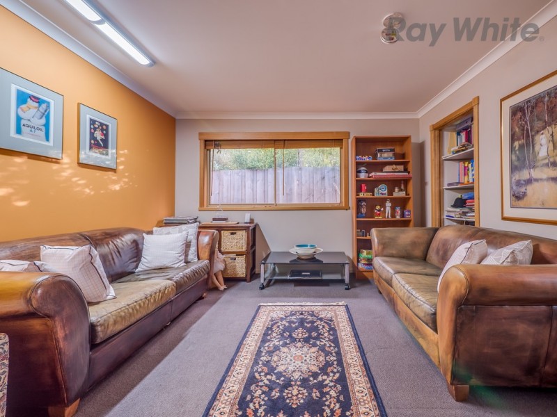 4 Glebe Hill Road, Howrah TAS 7018
