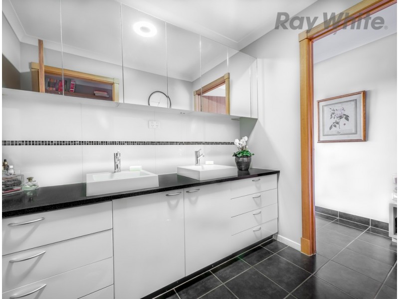 4 Glebe Hill Road, Howrah TAS 7018