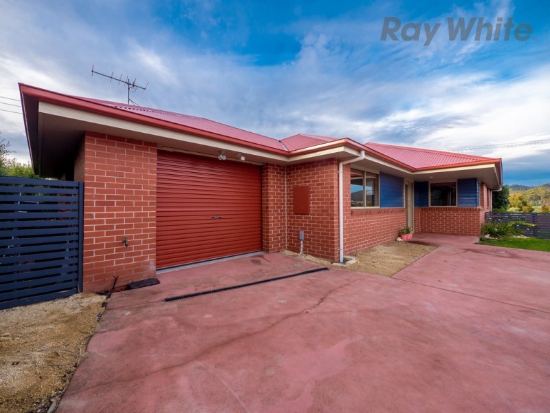 4 Glebe Hill Road, Howrah TAS 7018