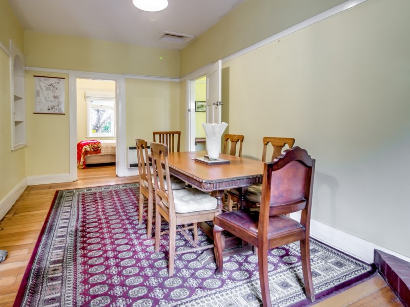 87 Augusta Road, Lenah Valley TAS 7008