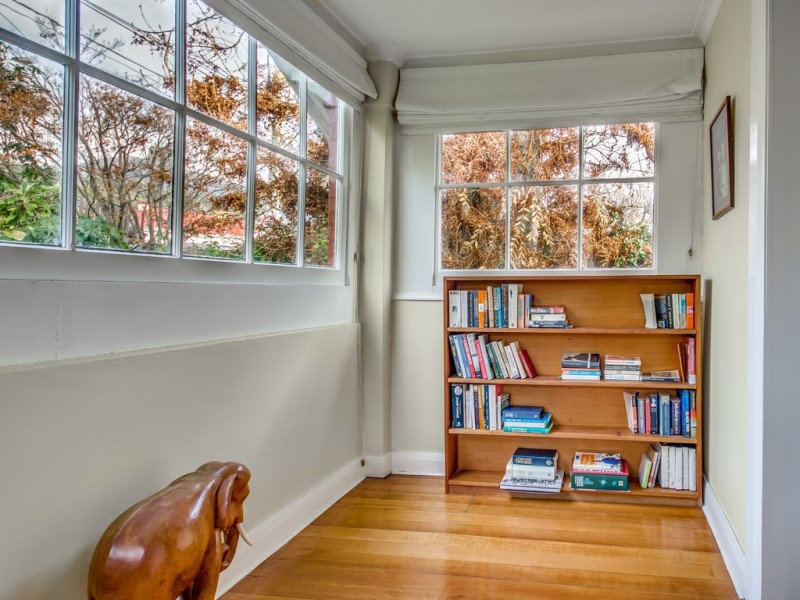 87 Augusta Road, Lenah Valley TAS 7008