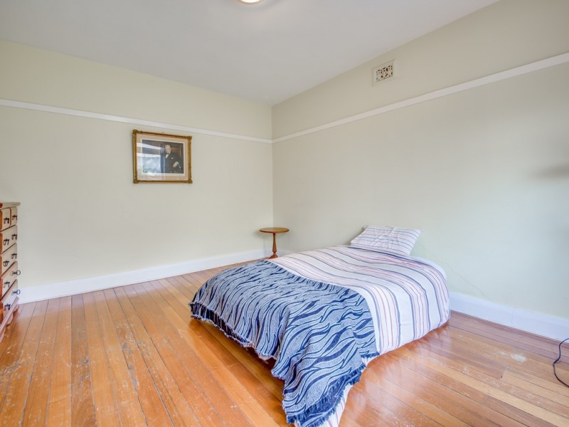 87 Augusta Road, Lenah Valley TAS 7008