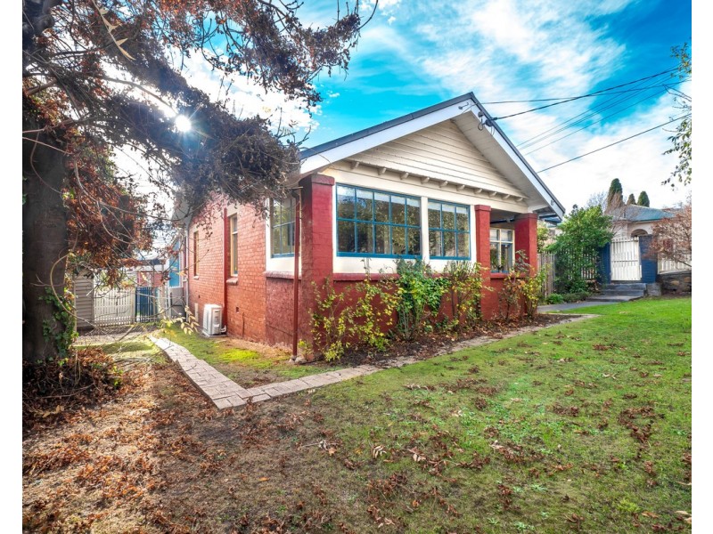 87 Augusta Road, Lenah Valley TAS 7008