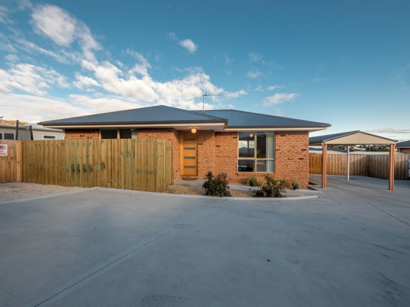2/40 Mariah Crescent, Oakdowns TAS 7019