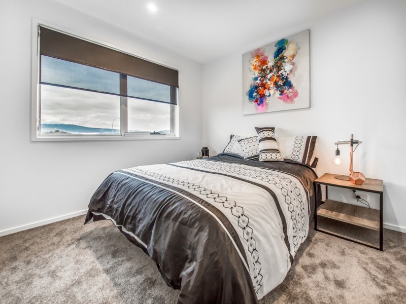 4 Loch Way, Oakdowns TAS 7019