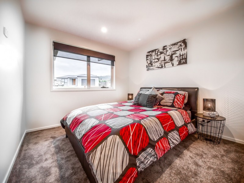 4 Loch Way, Oakdowns TAS 7019