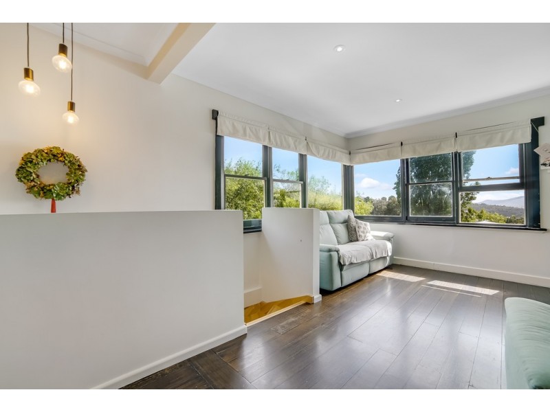 23 Rossendell Avenue, West Hobart TAS 7000