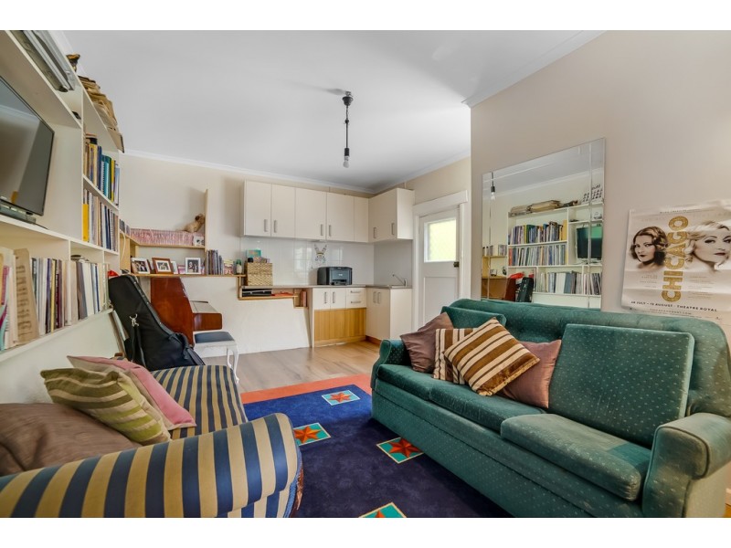 23 Rossendell Avenue, West Hobart TAS 7000