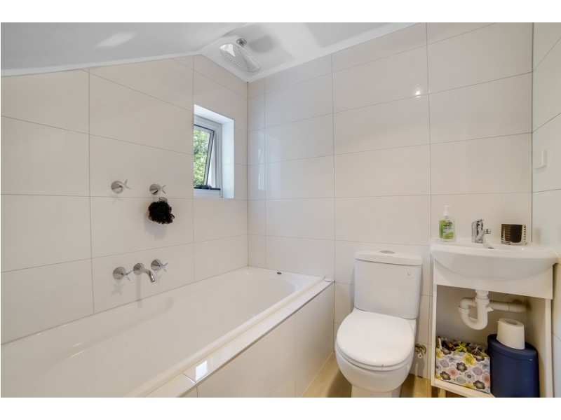 23 Rossendell Avenue, West Hobart TAS 7000