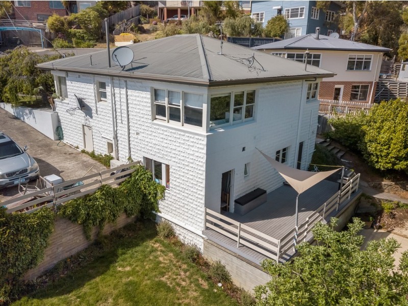 23 Rossendell Avenue, West Hobart TAS 7000