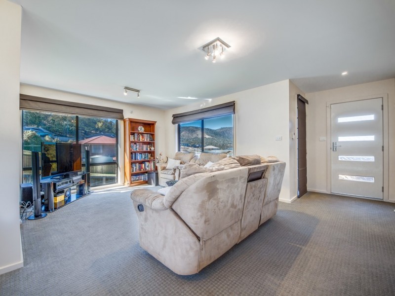 1/36 Shelmore Drive, Old Beach TAS 7017