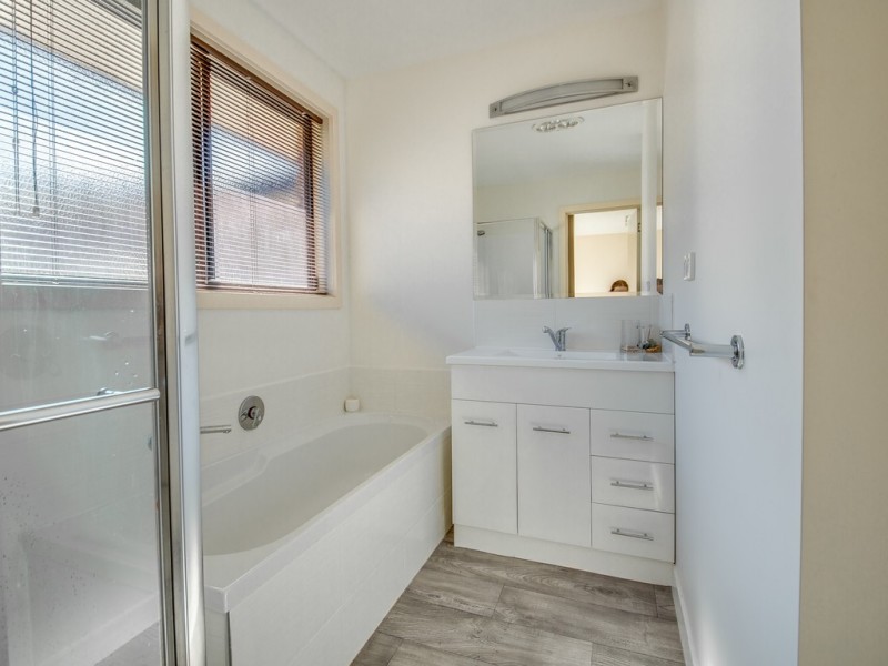 1/36 Shelmore Drive, Old Beach TAS 7017