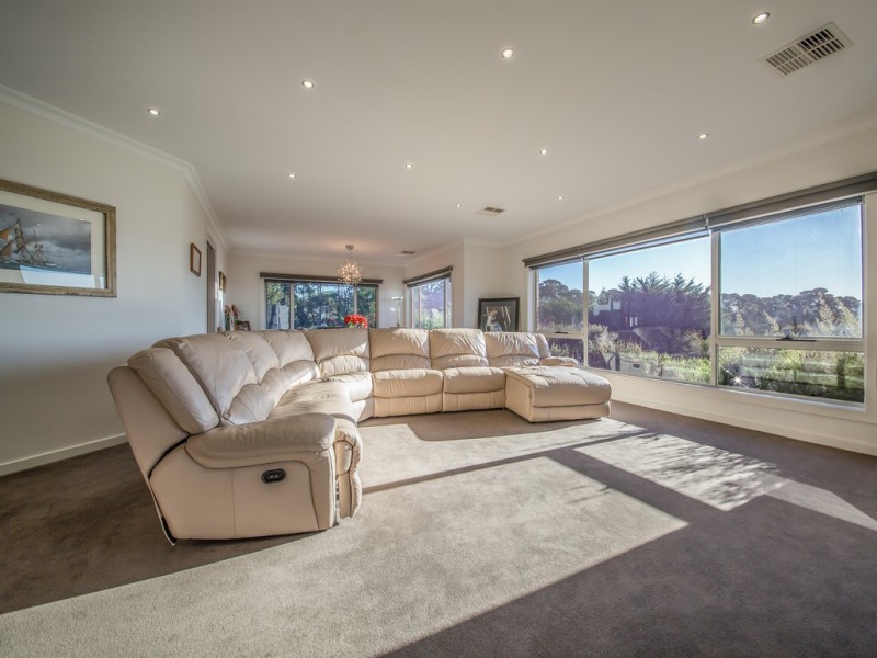 17 Remington Place, Acton Park TAS 7170