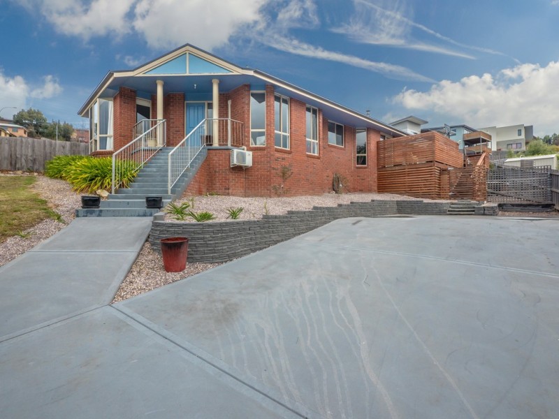 10 Joshua Street, Mornington TAS 7018