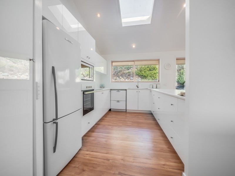 2/69C Olinda Grove, Mount Nelson TAS 7007