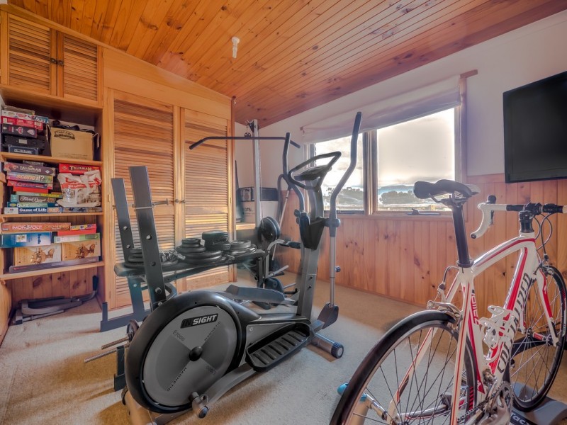 8 Redside Drive, Brighton TAS 7030