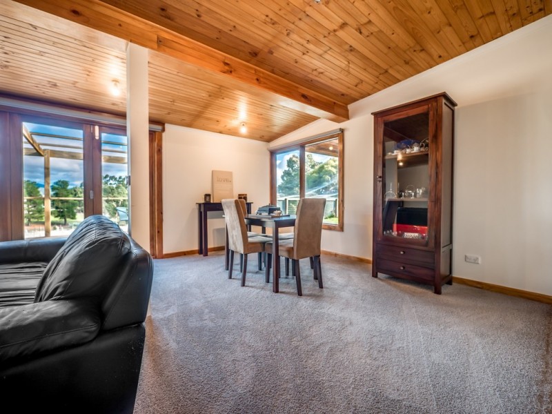 8 Redside Drive, Brighton TAS 7030