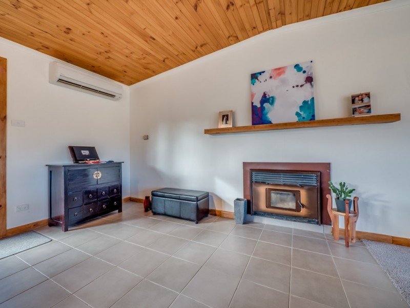 8 Redside Drive, Brighton TAS 7030