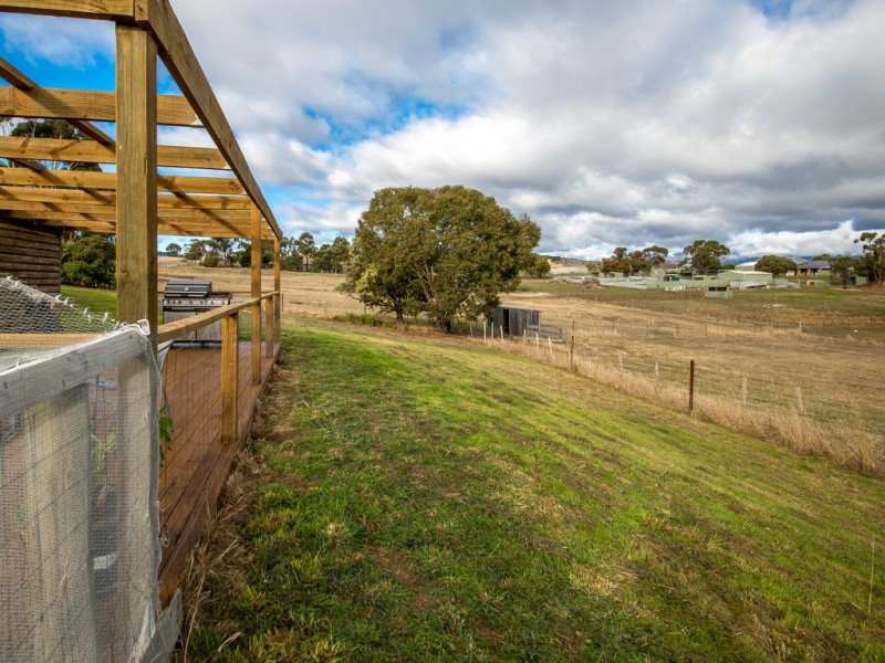 8 Redside Drive, Brighton TAS 7030