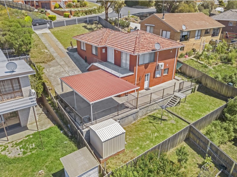 16 Chandos Drive, Berriedale TAS 7011