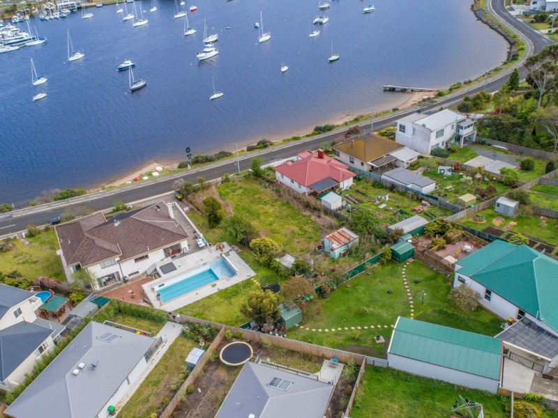 59 Esplanade, Lindisfarne TAS 7015