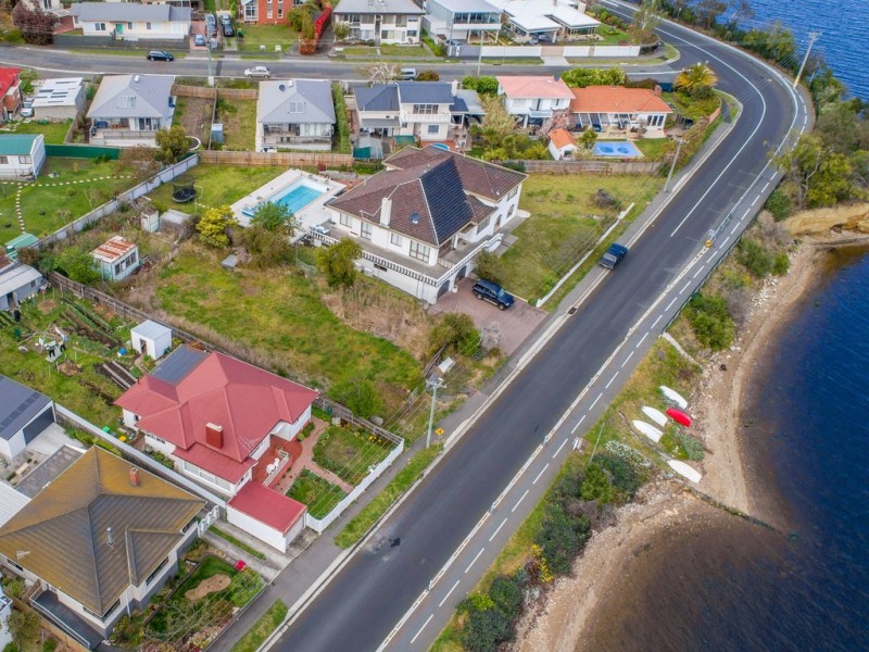 59 Esplanade, Lindisfarne TAS 7015