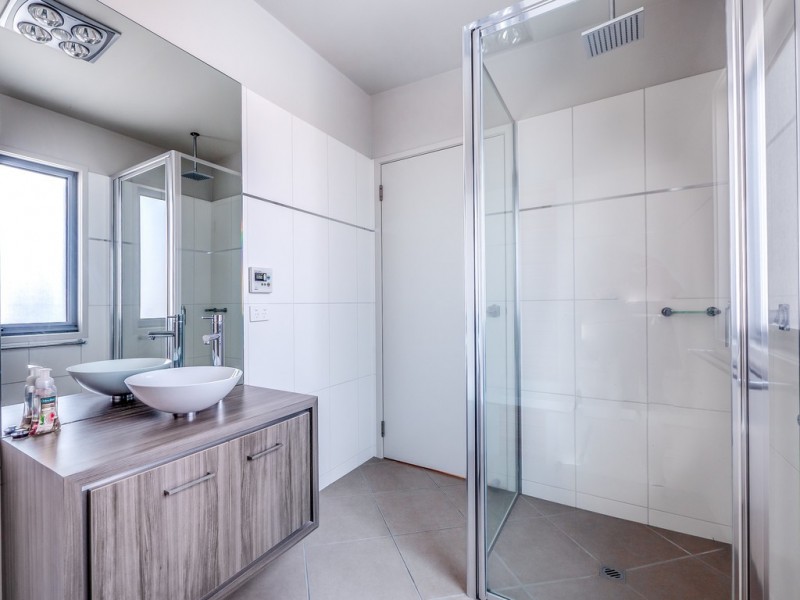 1/651 Oceana Drive, Tranmere TAS 7018