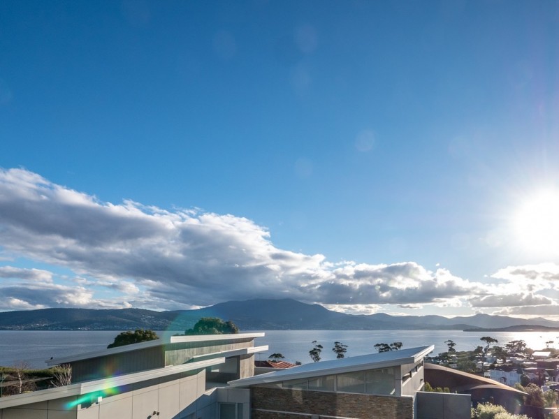 1/651 Oceana Drive, Tranmere TAS 7018