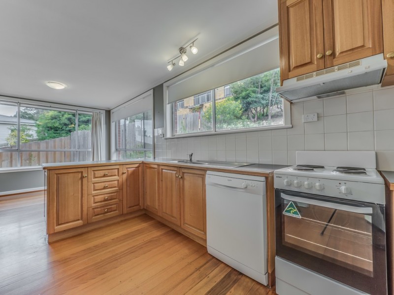 70 Brushy Creek Road, Lenah Valley TAS 7008