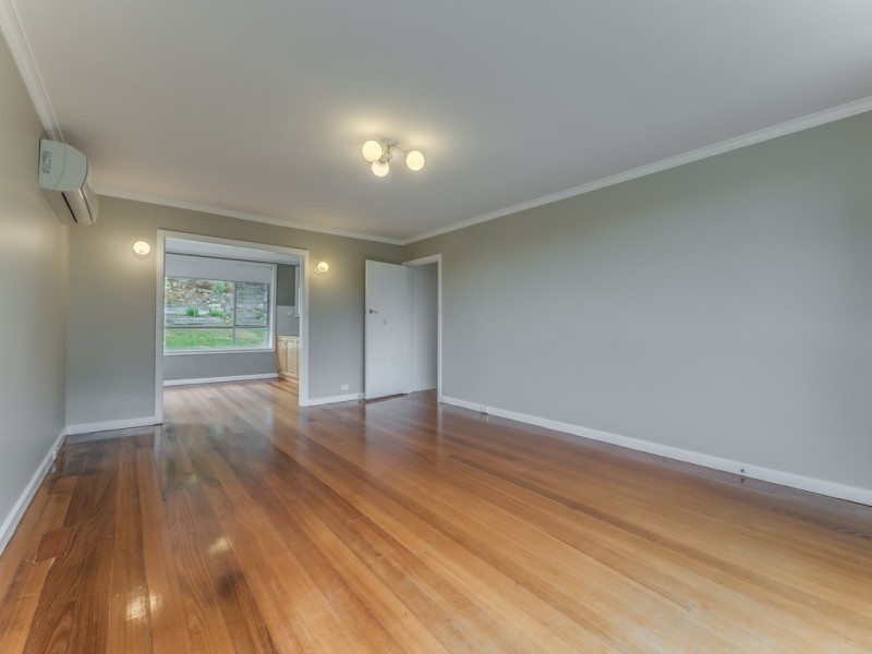 70 Brushy Creek Road, Lenah Valley TAS 7008