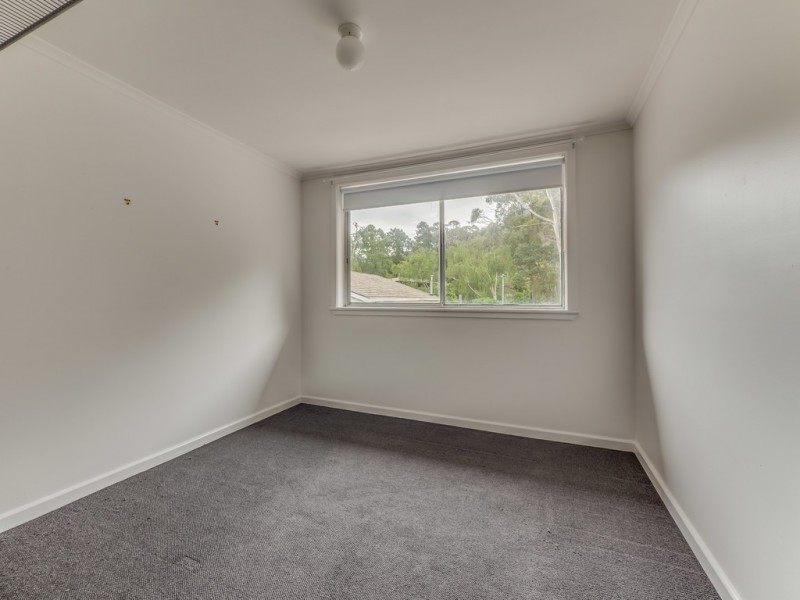 70 Brushy Creek Road, Lenah Valley TAS 7008