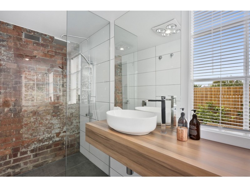 10 Newdegate Street, North Hobart TAS 7000