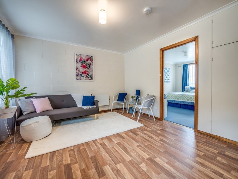 2/2 Nelis Court, Lutana TAS 7009