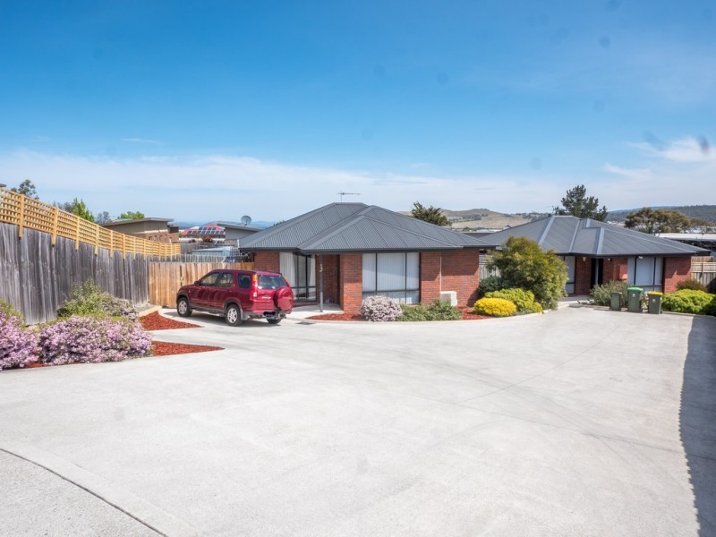 1/2 Kernot Close, Oakdowns TAS 7019