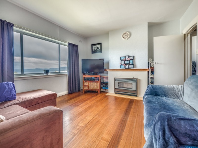 195 Channel Highway, Taroona TAS 7053