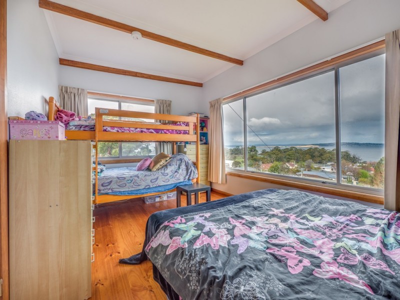 195 Channel Highway, Taroona TAS 7053
